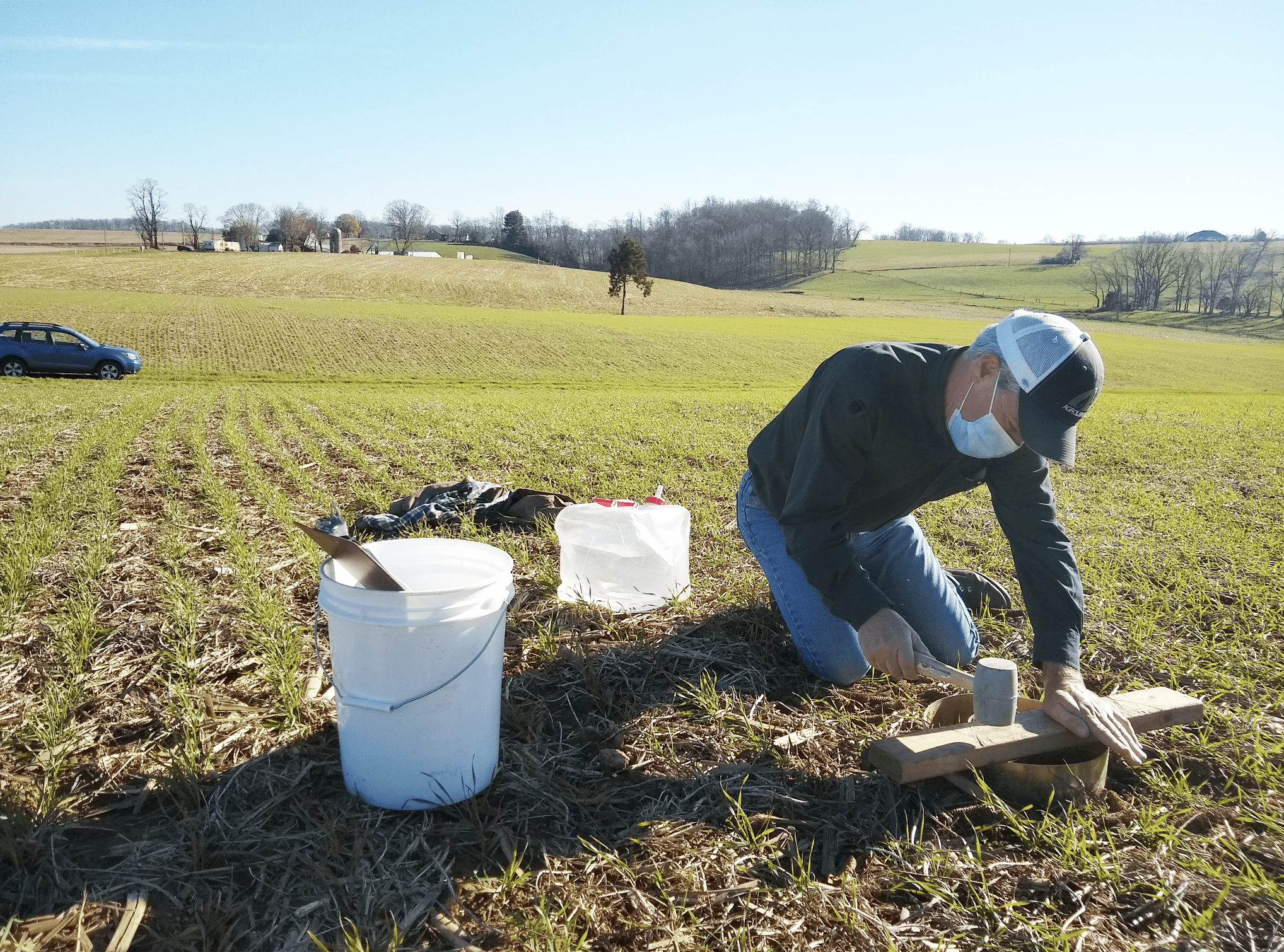 We expanded our study to more closely examine how field management affects water retention and runoff. Farmer and crop advisor Ben Hushon assists with our water infiltration trial on his father’s 100-acre row crop farm in York County, Pa.
